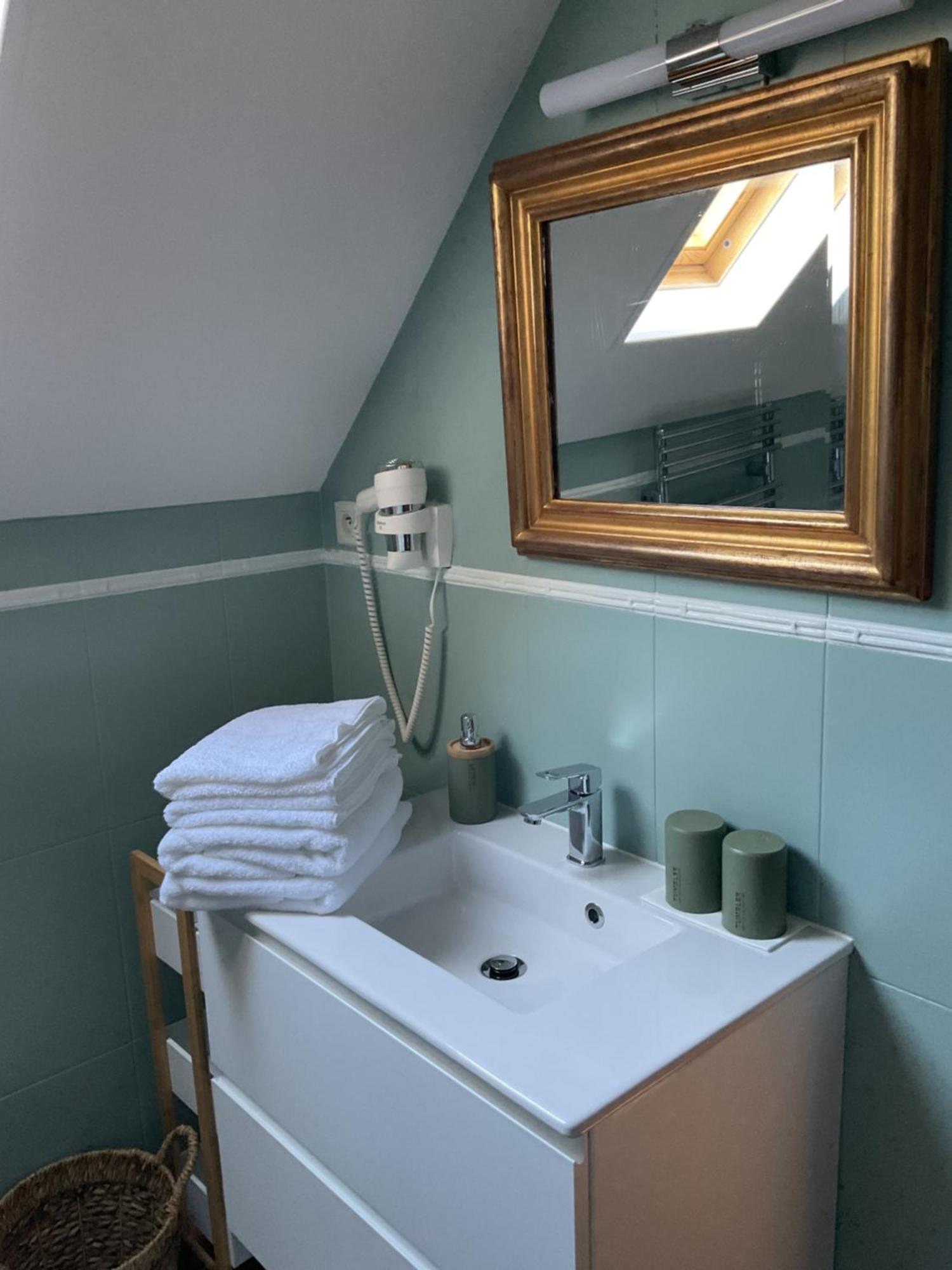 Bed and Breakfast Manoir De La Croix-Sonnet Trouville-sur-Mer Zewnętrze zdjęcie